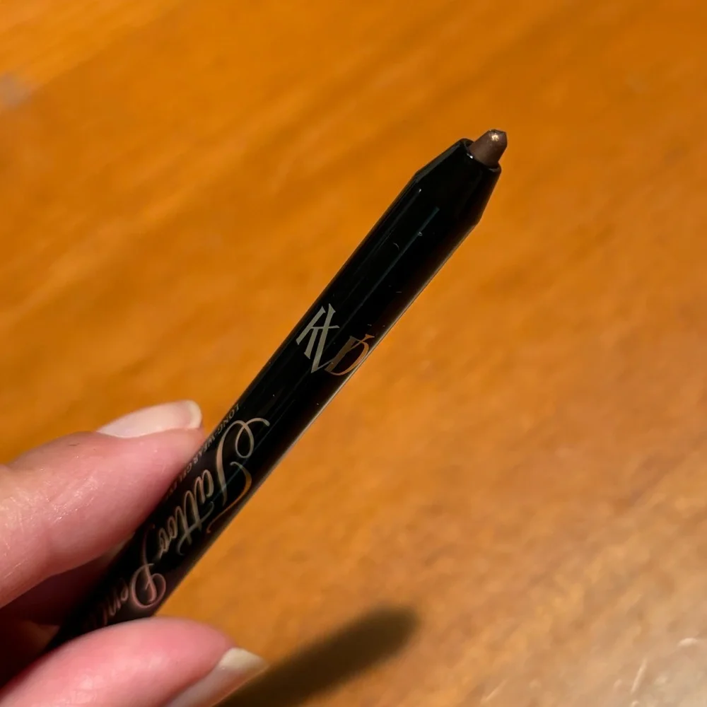 Kat Von D Tattoo Pencil Liner Long-Wear Gel Eyeliner